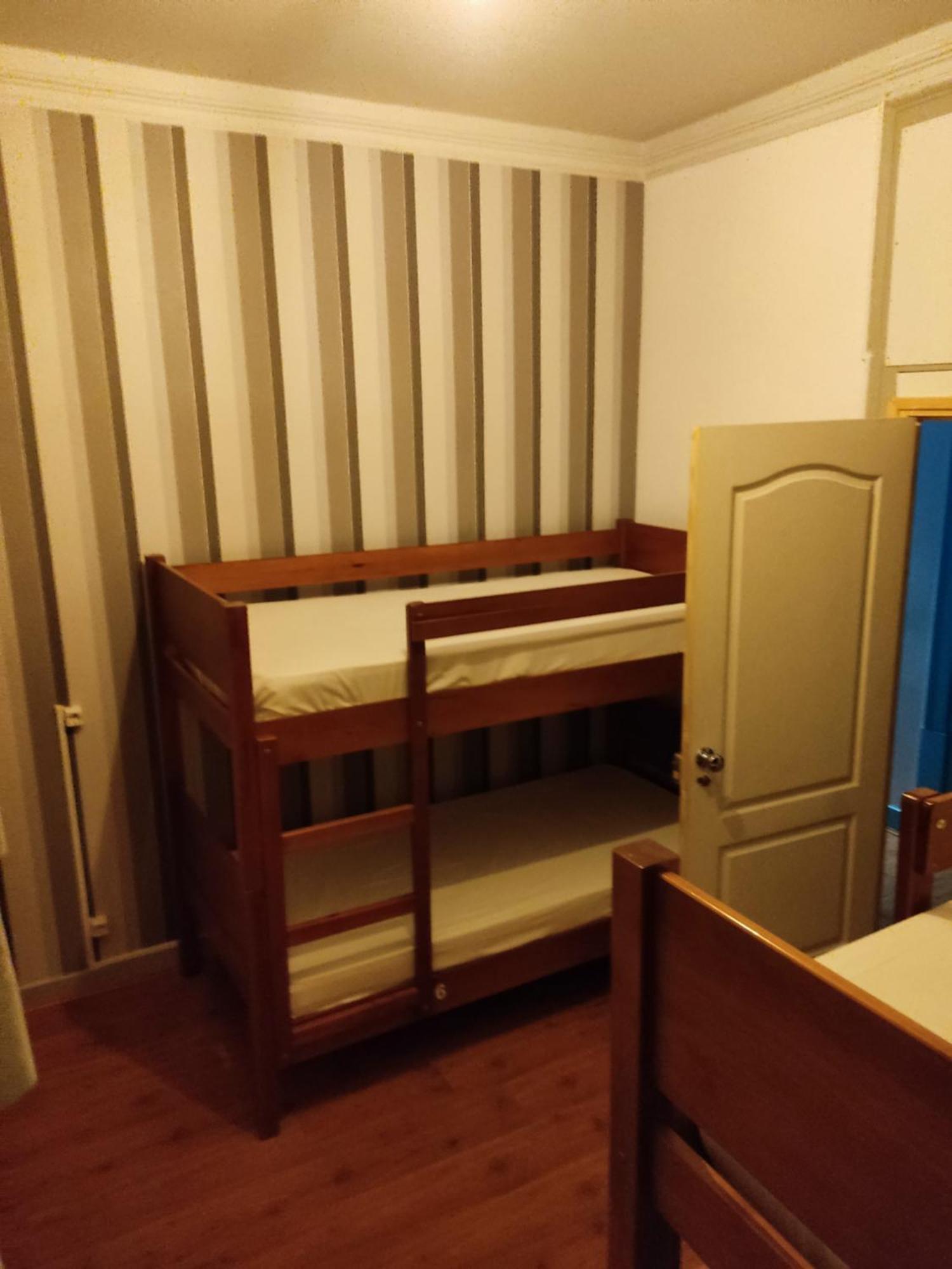 Meeting Hostel 菲盖拉-达福什 外观 照片