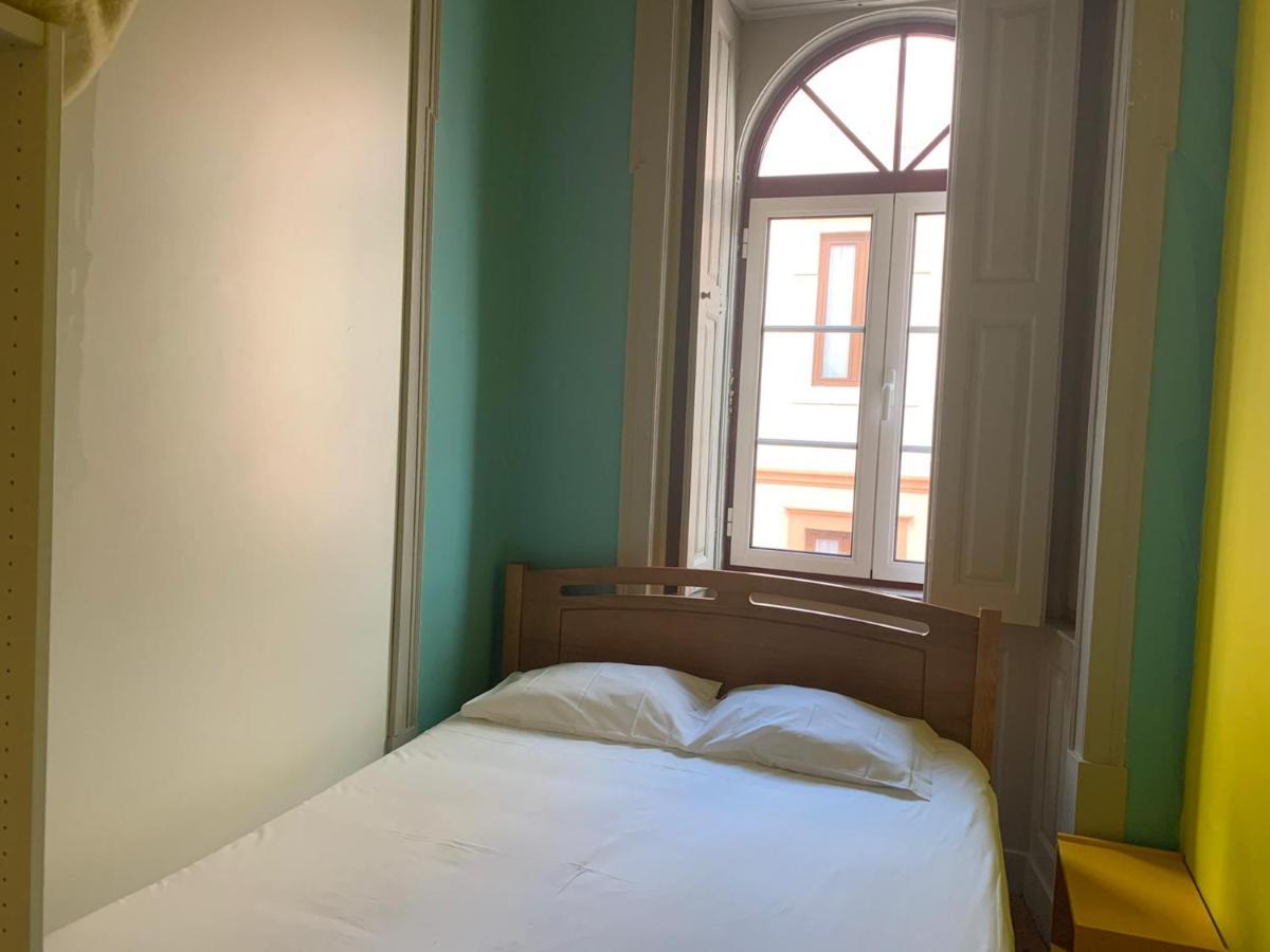 Meeting Hostel 菲盖拉-达福什 外观 照片